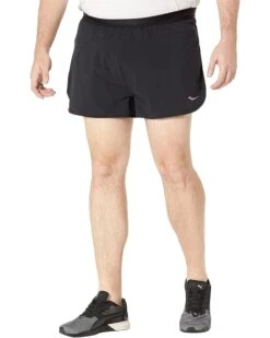 Saucony Outpace 2.5" Split Shorts